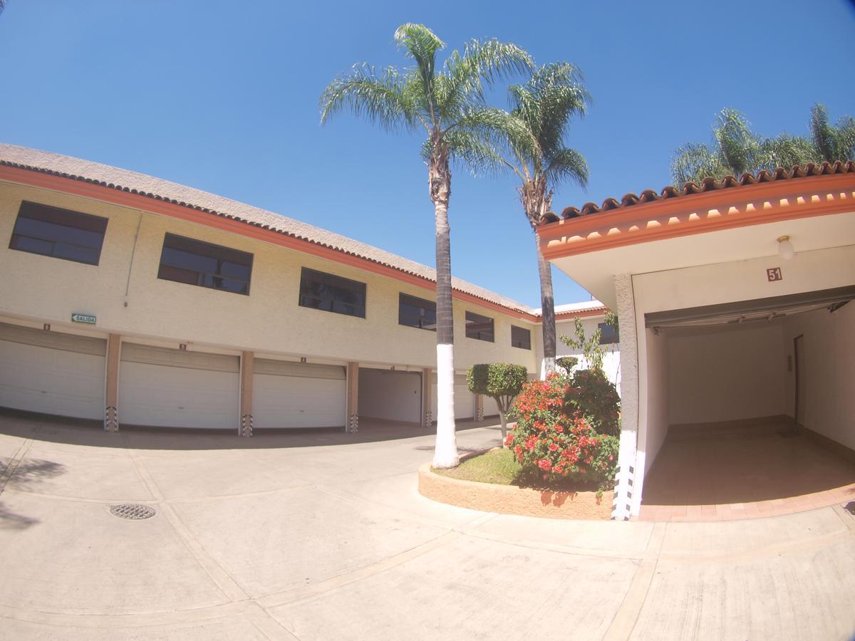 Auto Hotel Niza Tlaquepaque Exteriér fotografie