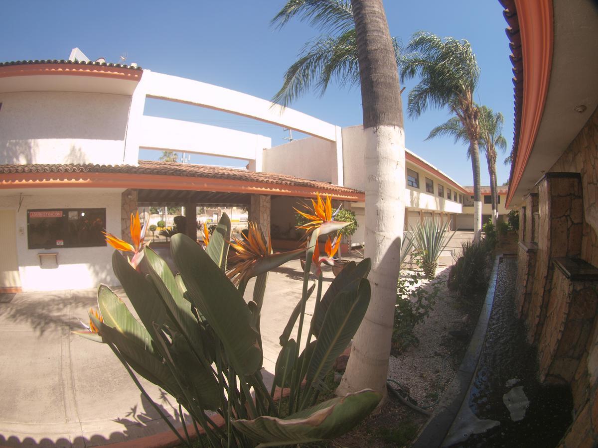 Auto Hotel Niza Tlaquepaque Exteriér fotografie